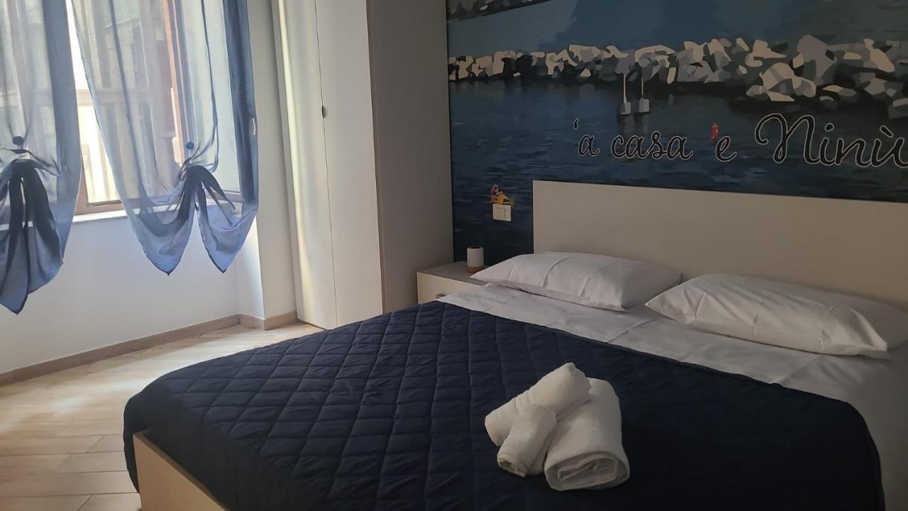 'A Casa 'E Ninu Casa Vacanze Napoli Bagian luar foto