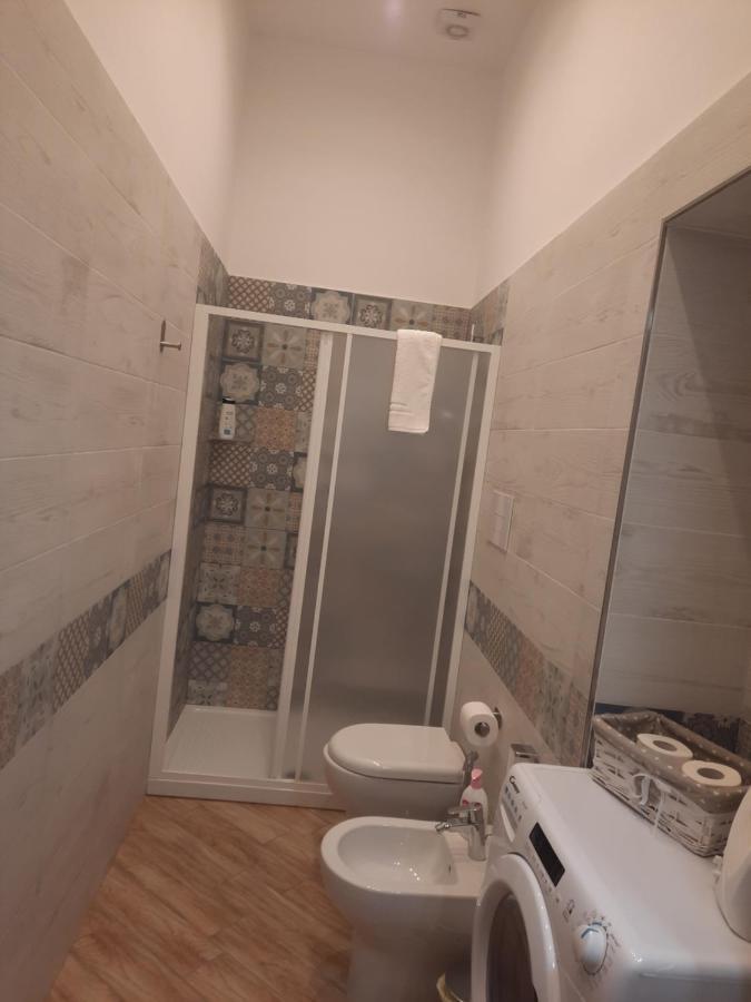 'A Casa 'E Ninu Casa Vacanze Napoli Bagian luar foto