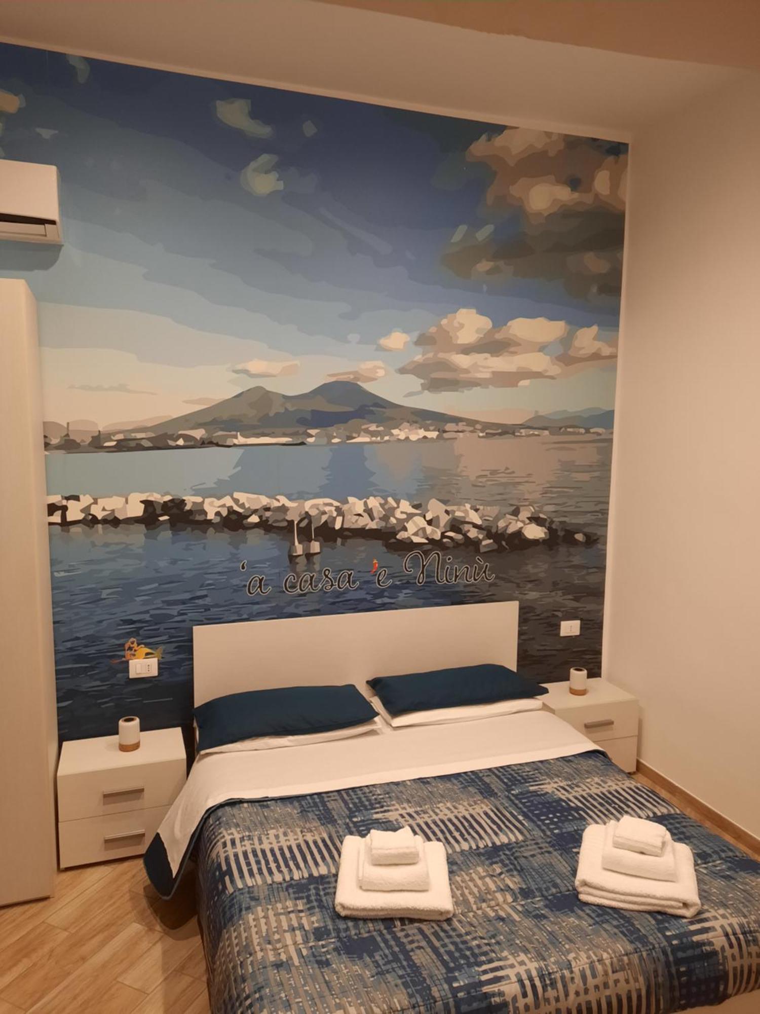 'A Casa 'E Ninu Casa Vacanze Napoli Bagian luar foto